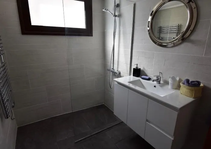 Bay Beautiful Cosy Luxury - Area 빌라